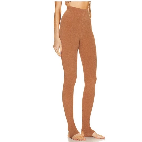 Le Ore Rimini Legging Seamless High Rise Stretch Stirrup Legging Sustainable XS - Picture 1 of 10